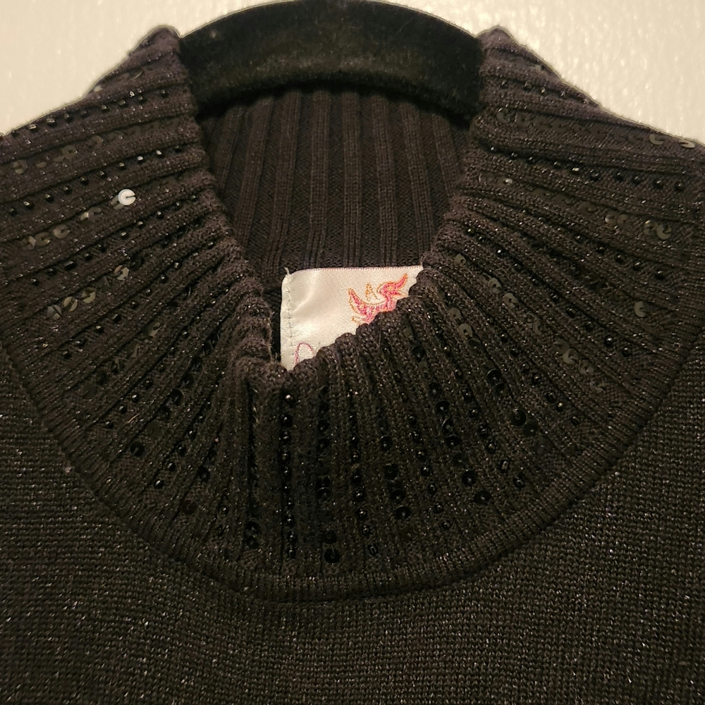 Black Lightly Shimmered Sweater Sequin Beads Ribbed Collar and Wrists 2X